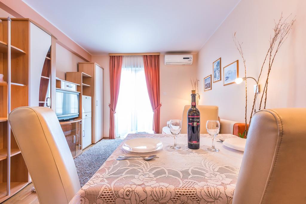 Villa Roses Apartments & Wellness Ичичи Экстерьер фото