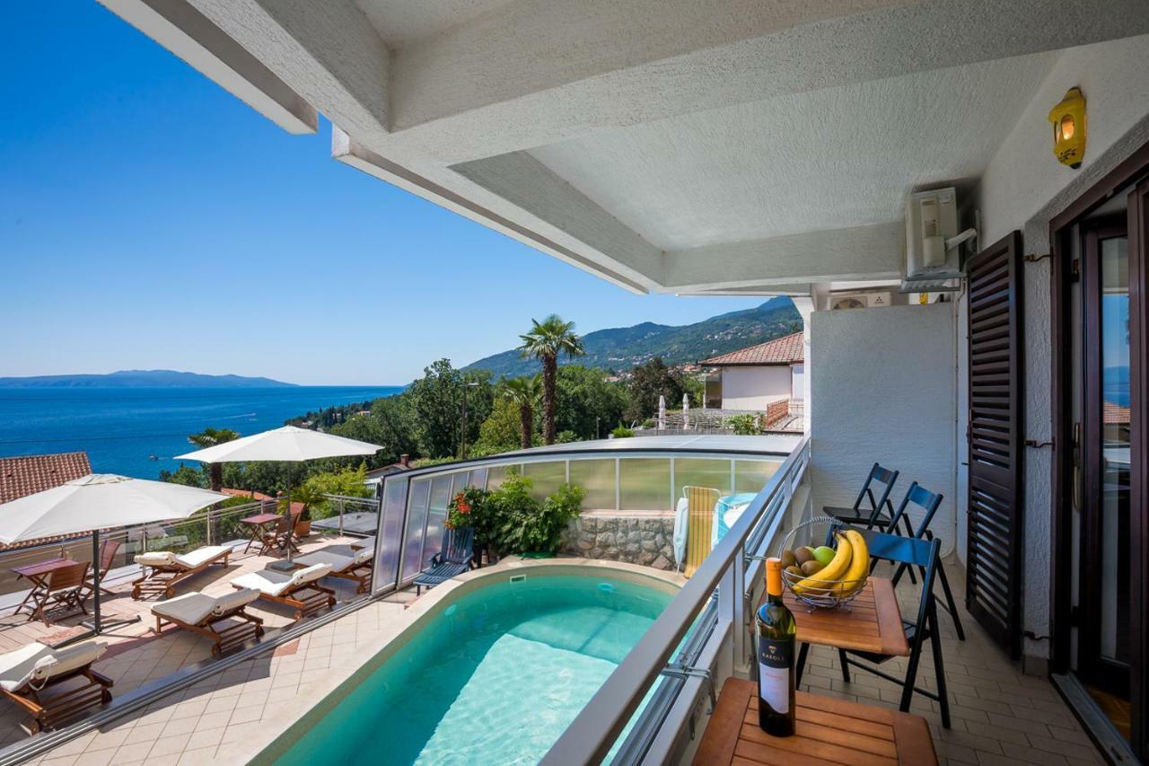 Villa Roses Apartments & Wellness Ичичи Экстерьер фото