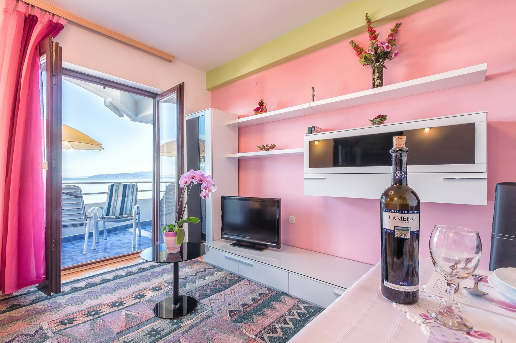 Villa Roses Apartments & Wellness Ичичи Экстерьер фото
