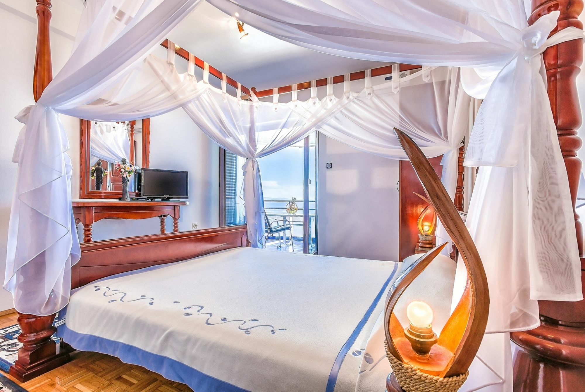 Villa Roses Apartments & Wellness Ичичи Экстерьер фото