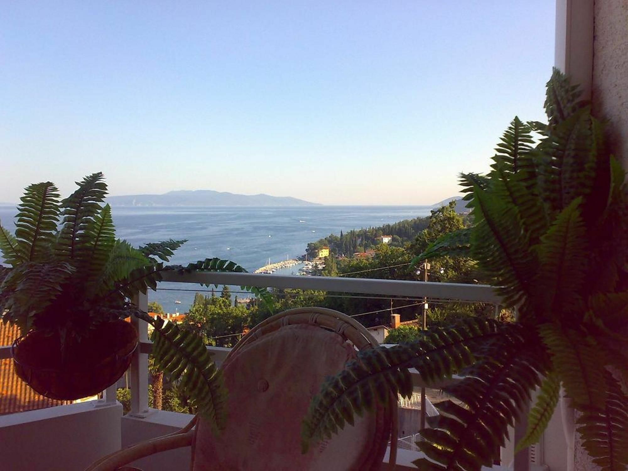 Villa Roses Apartments & Wellness Ичичи Экстерьер фото