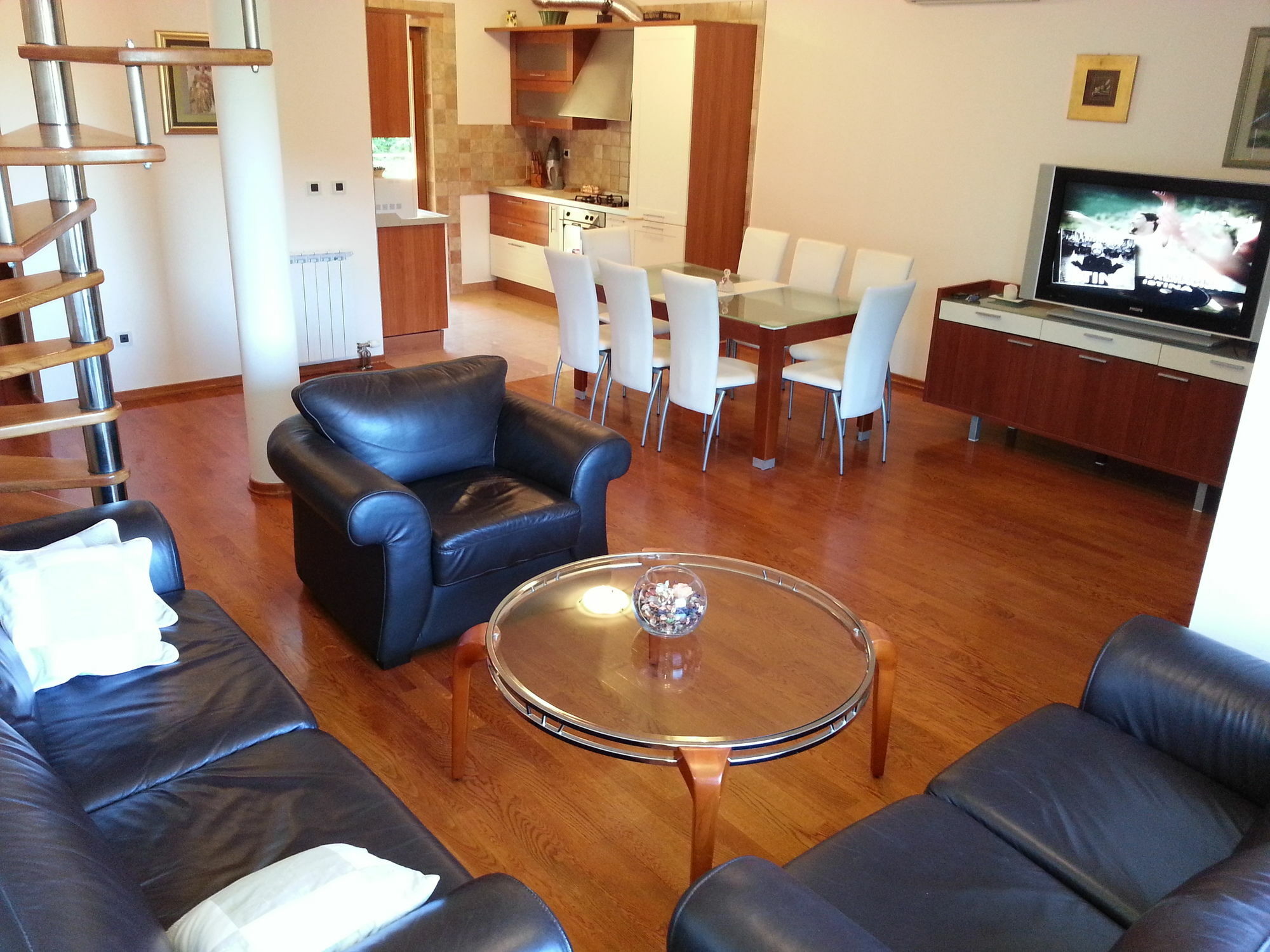 Villa Roses Apartments & Wellness Ичичи Экстерьер фото