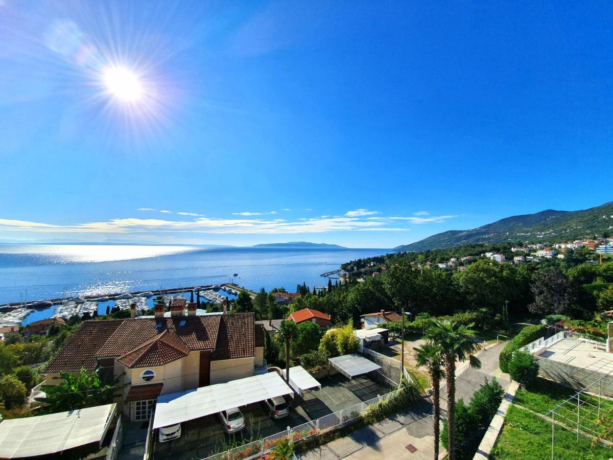 Villa Roses Apartments & Wellness Ичичи Экстерьер фото